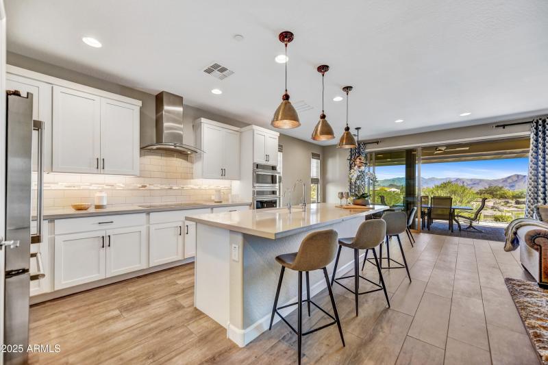 017_Kitchen