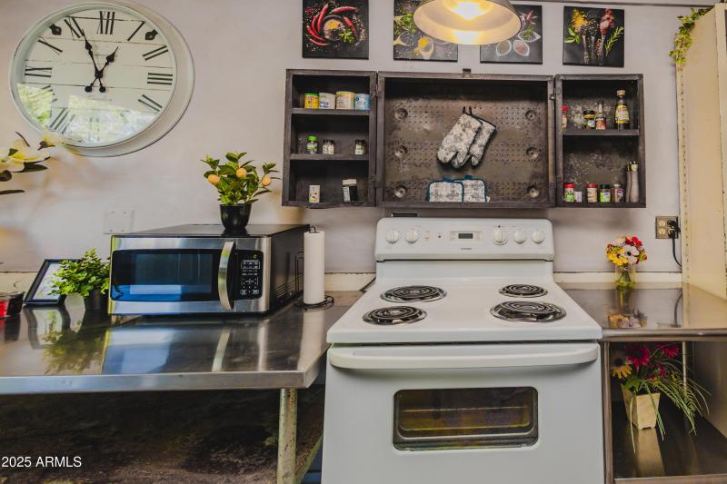 Kitchen 1