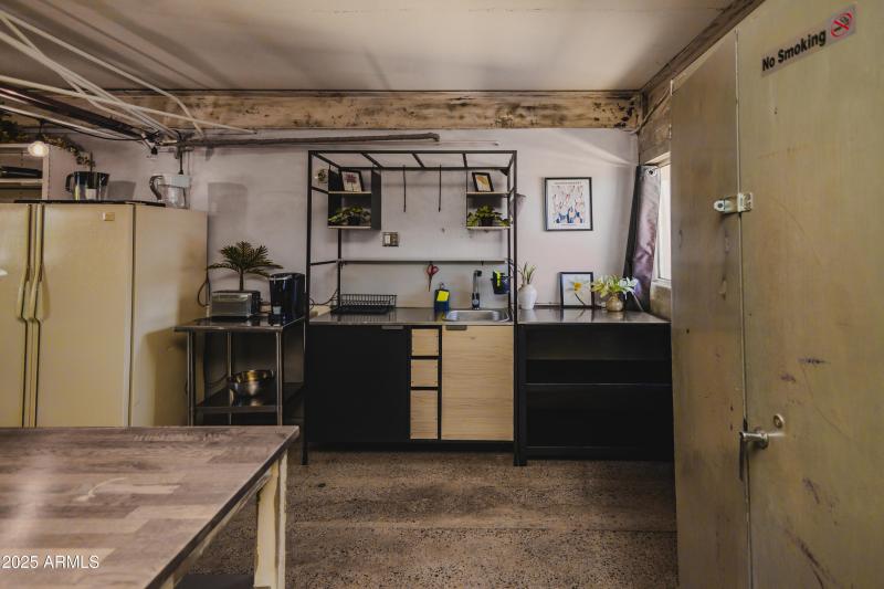 Kitchen 6