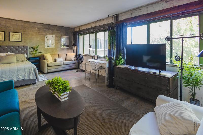 Living room 1