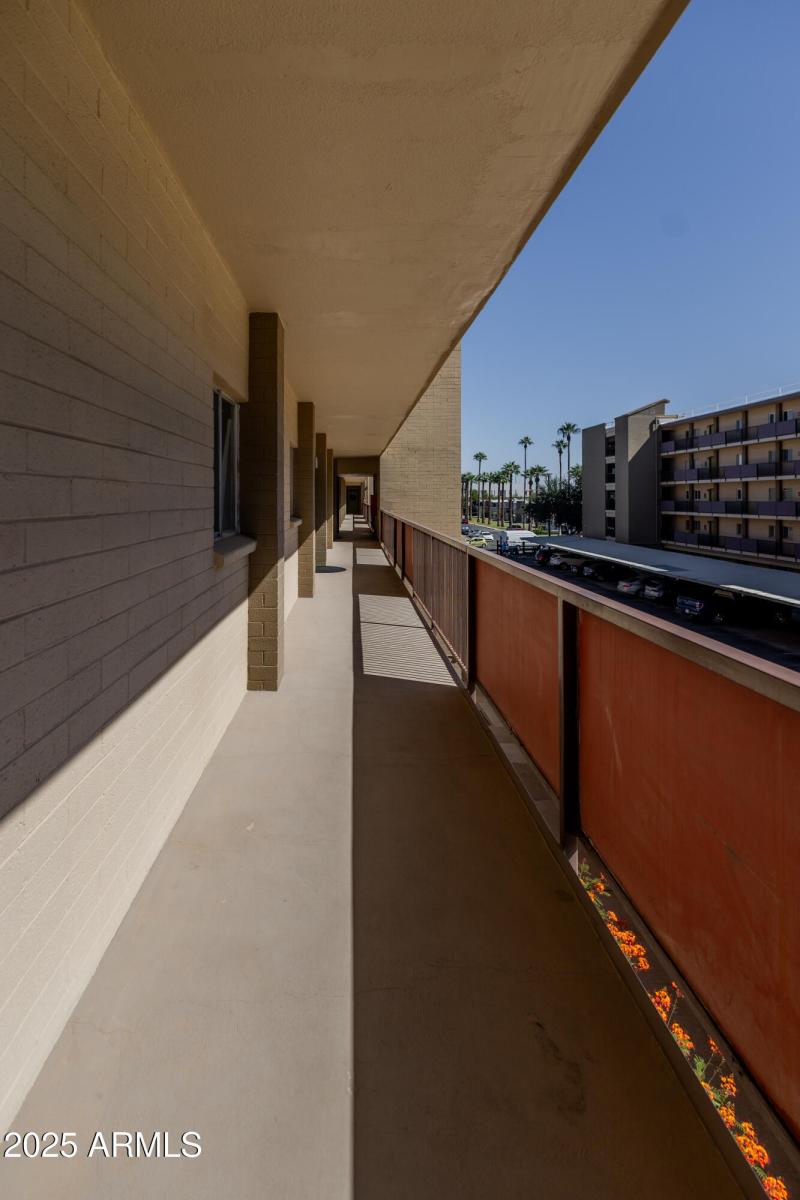 Outdoor hall