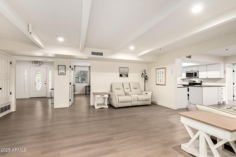 11 - Bloomfield 5529