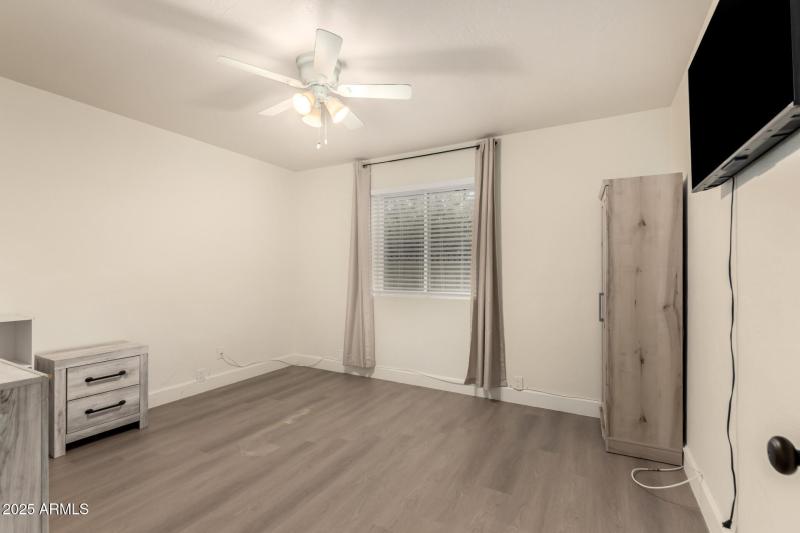 34 - Bloomfield 5529