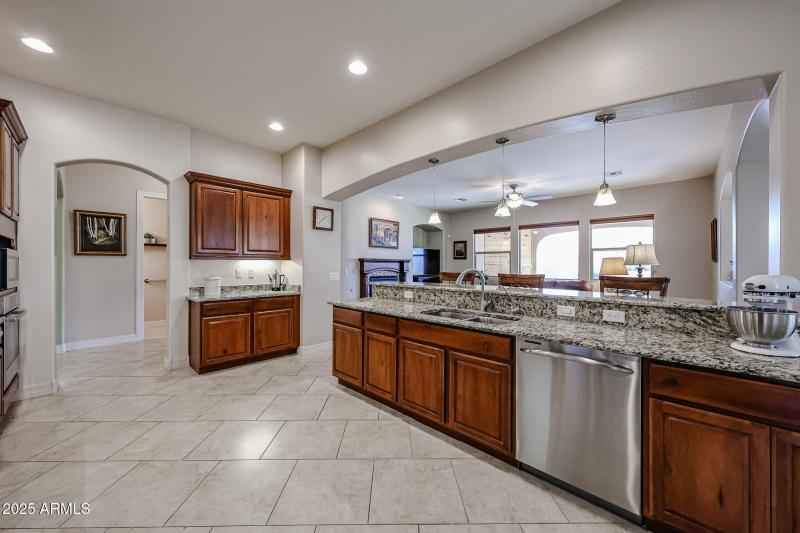 Large Kitchen