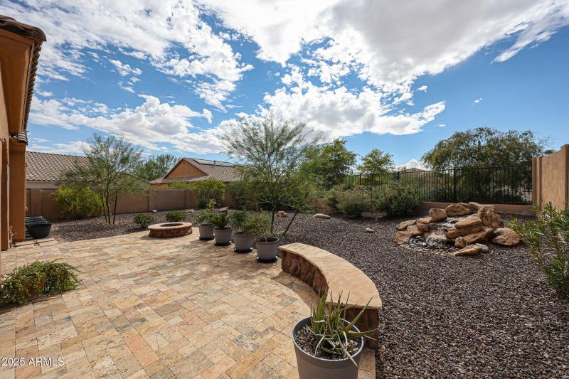 Lovely Low Maintenance Landscaping