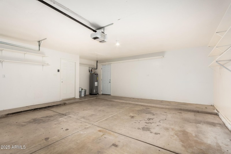 22 Garage