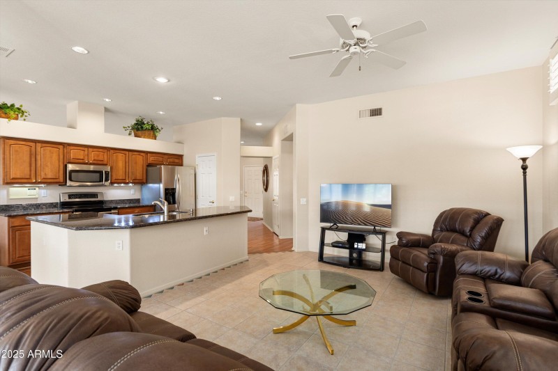 17-Family Room