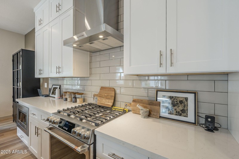 132 W Willo Court