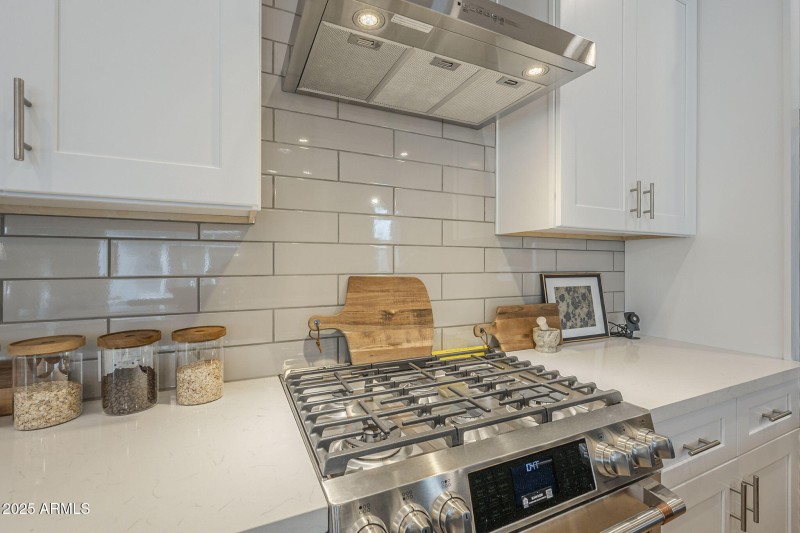 132 W Willo Court