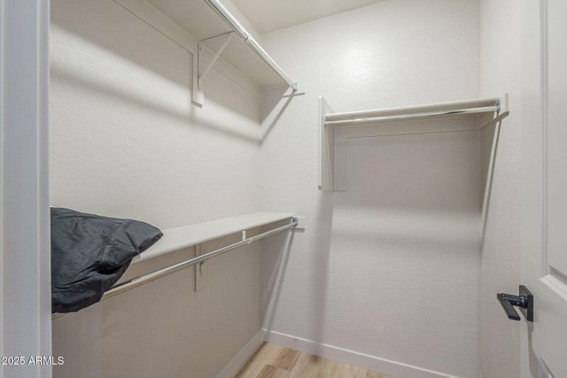 132 W Willo Court