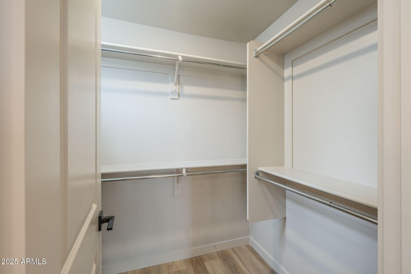132 W Willo Court