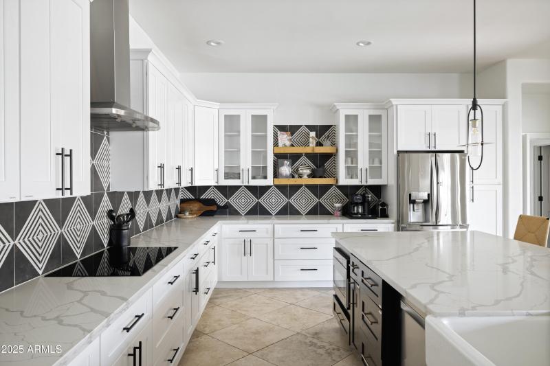 8575 E Sharon Dr_24