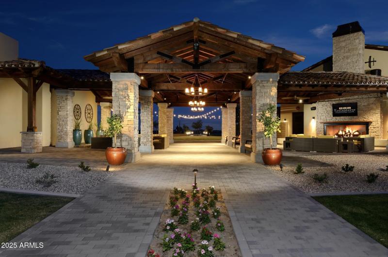 20250611210323210105000000-o