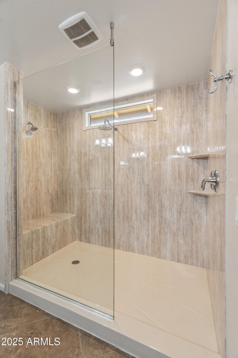 3501 E Apricot Ln-47