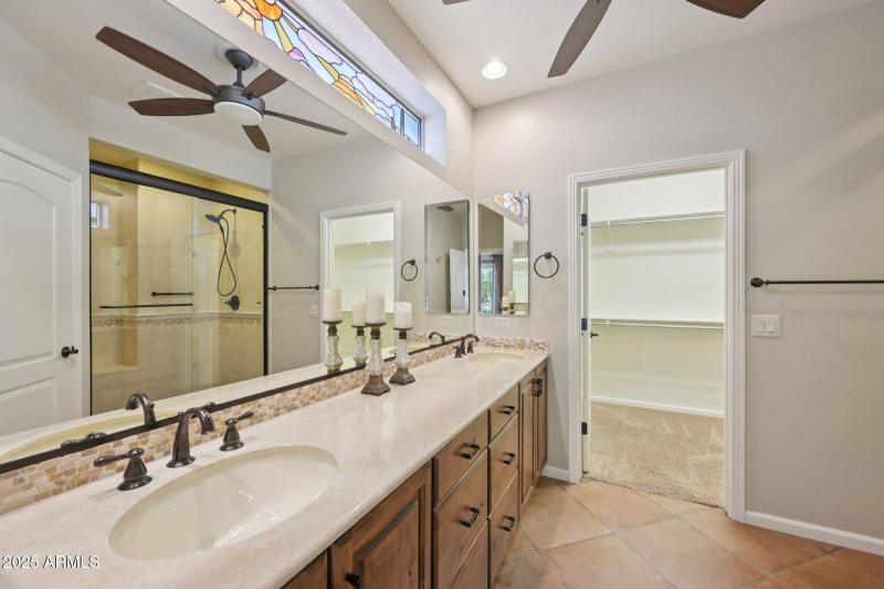 30-web-or-mls-N 163rd Dr-S0910-030