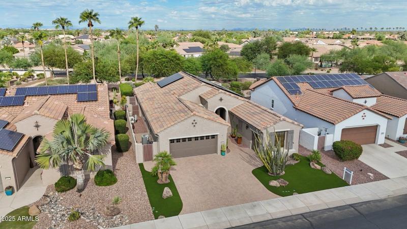 49-web-or-mls-N 163rd Dr-S0910-049