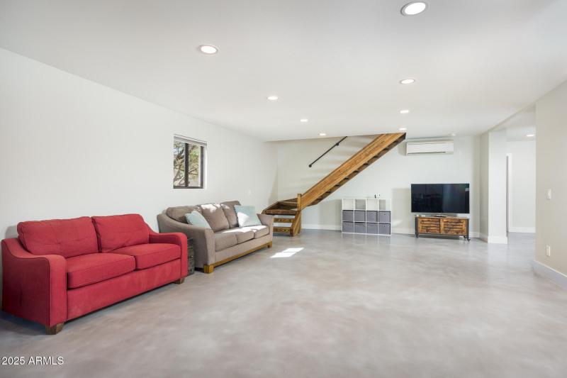 1302-coyotetrail_mls-5