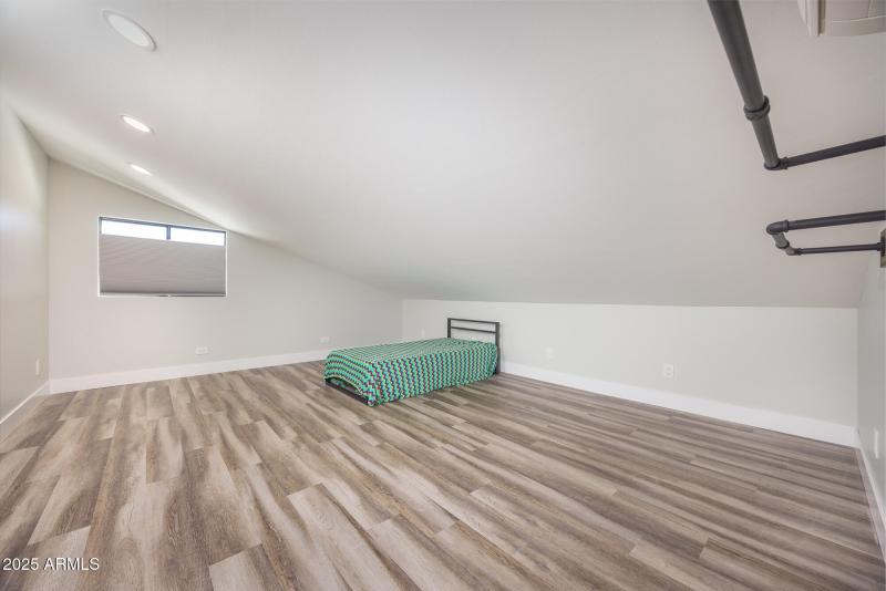 1302-coyotetrail_mls-10