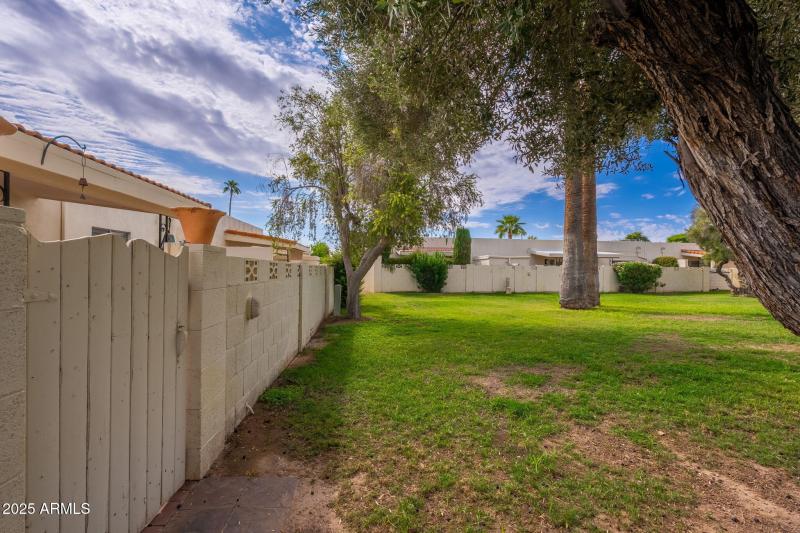 5316 N 78th Pl - 25