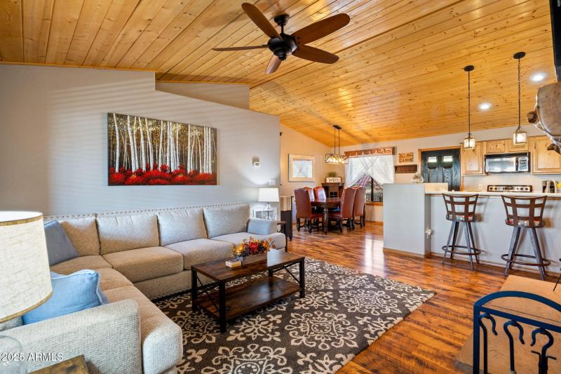 GREAT ROOM