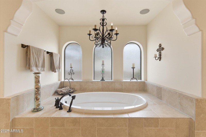 Primary bath garden tub