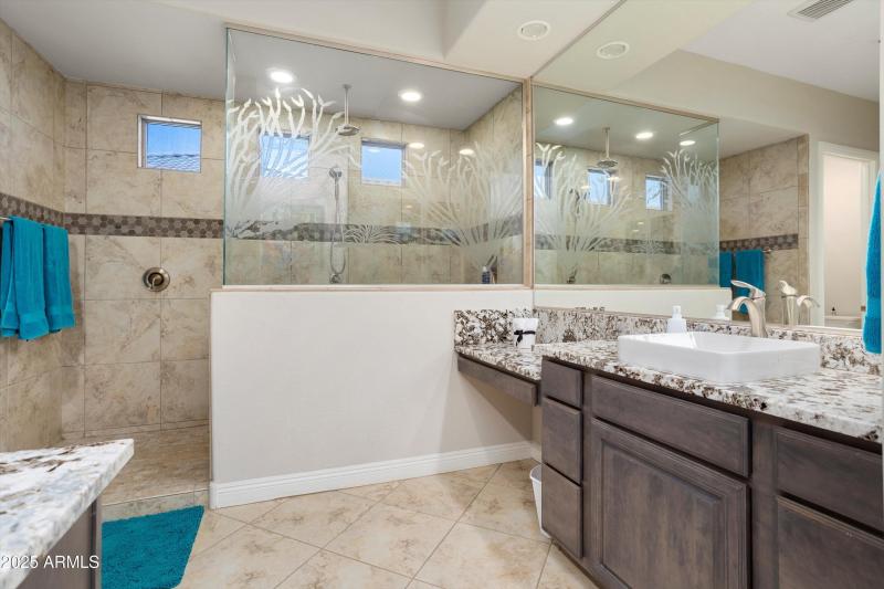 32-26534 W Abraham Ln