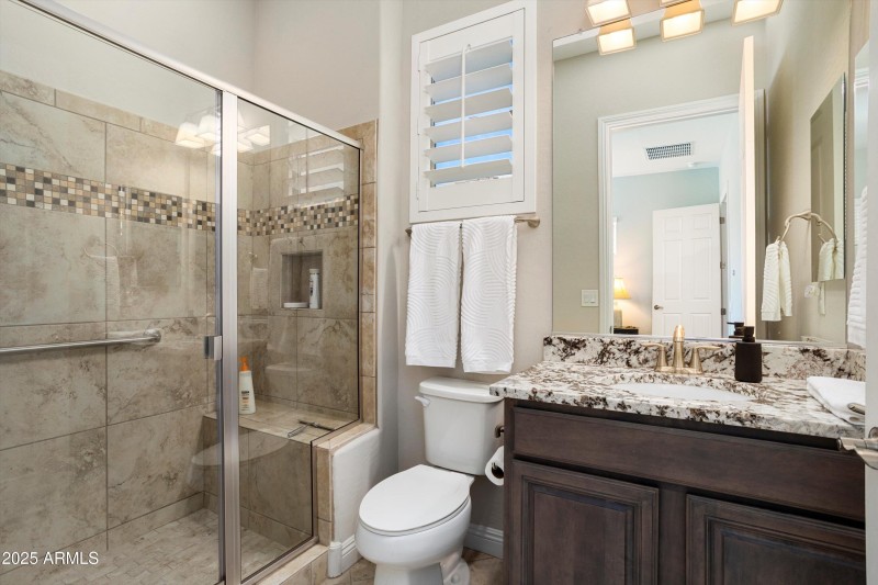 38-26534 W Abraham Ln