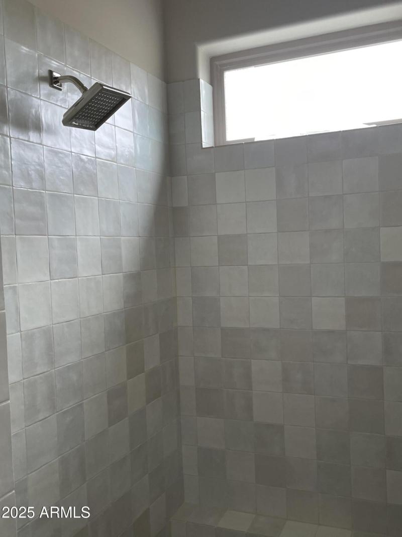 CAB0B853-EB93-4743-9489-399F463DE111