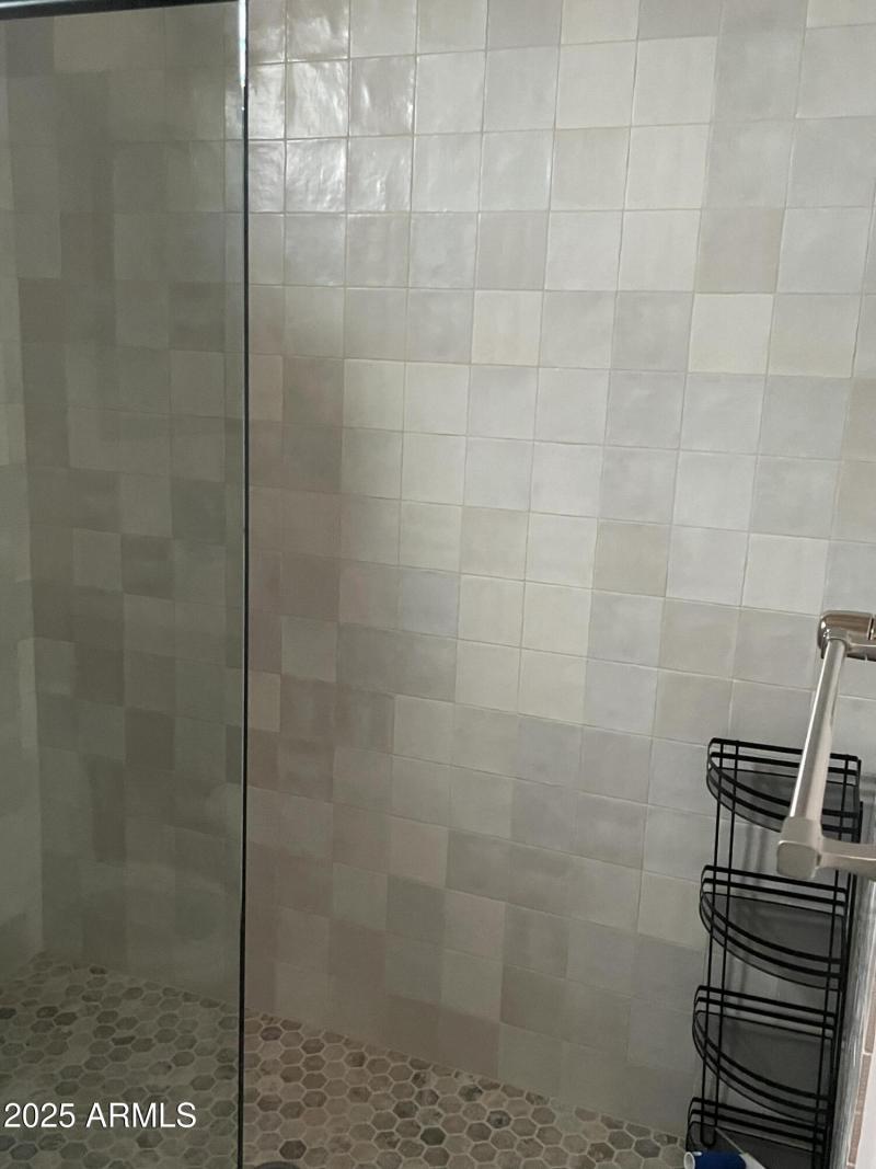 8D6D807F-EB91-4745-A338-8DF53977996A