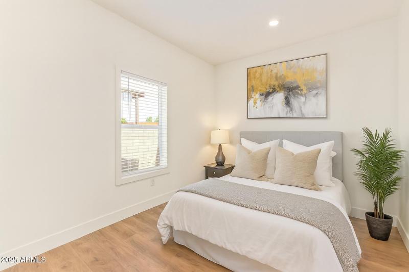 GUEST BED 2 FURNSHED