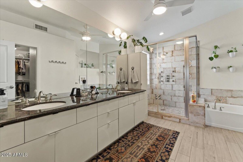 26-Primary bathroom