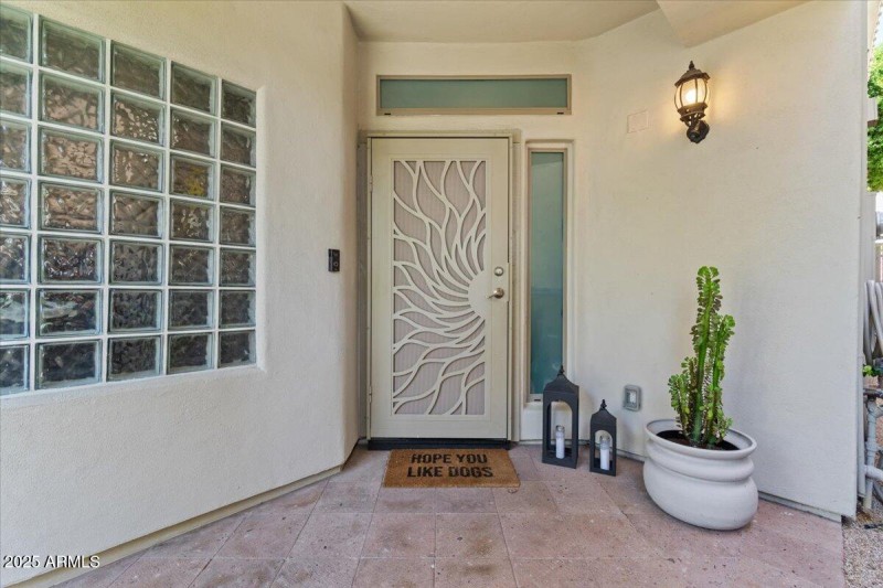 05-Front entry
