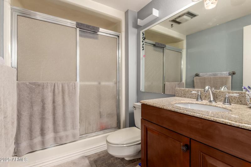 21 - Whispering Oaks 13043