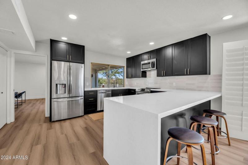 7-web-or-mls-2505 N 61st Way-7