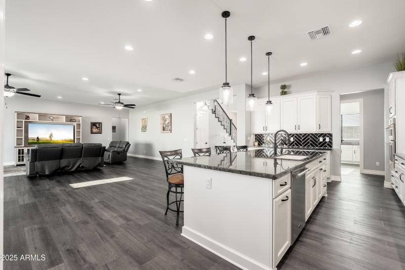 22801 E Galveston St - 13