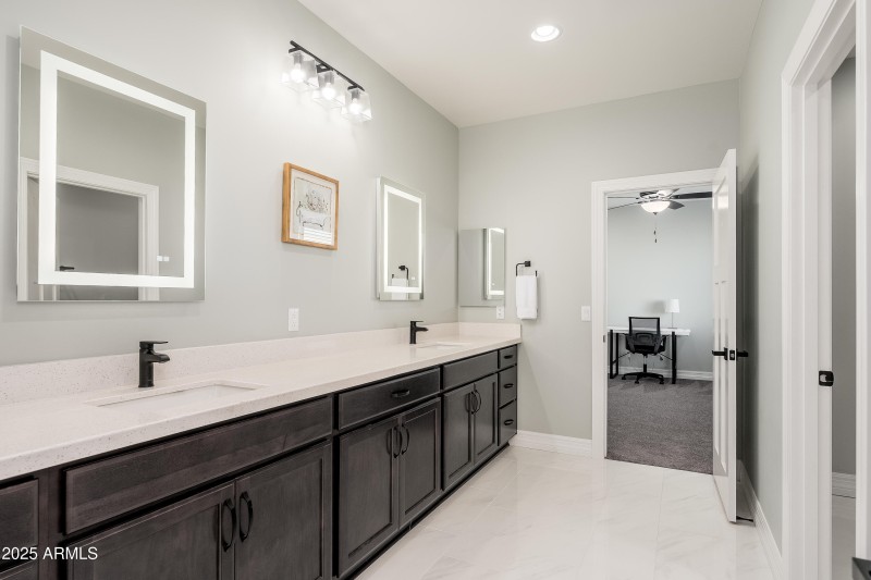 22801 E Galveston St - 38