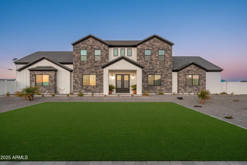 22801 E Galveston St - 64