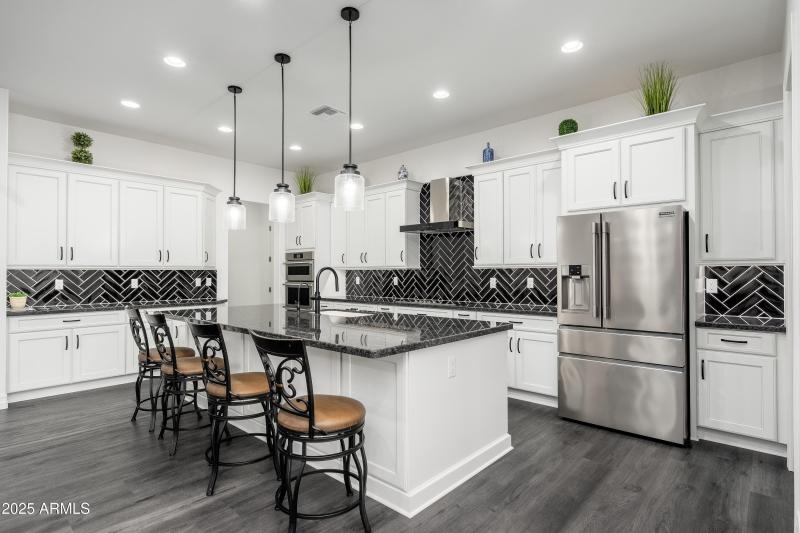 9-print-22801 E Galveston St, 10-07 - 09