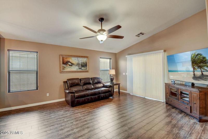 20240430152233464375000000-o