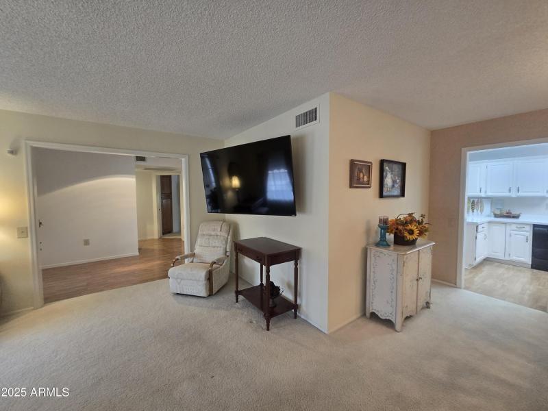 Living / Dining