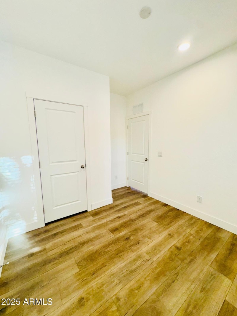 2de5dced-5812-4c2f-b35f-d931f1474b31