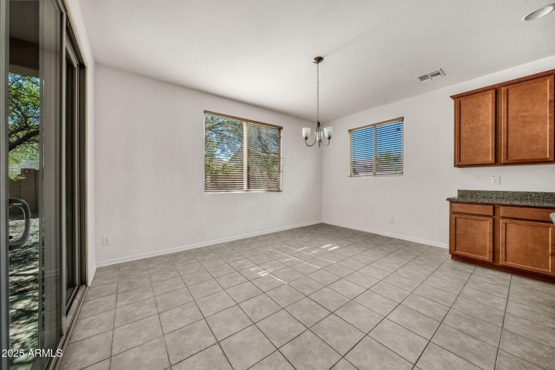 18607 W Cinnabar Ave-11