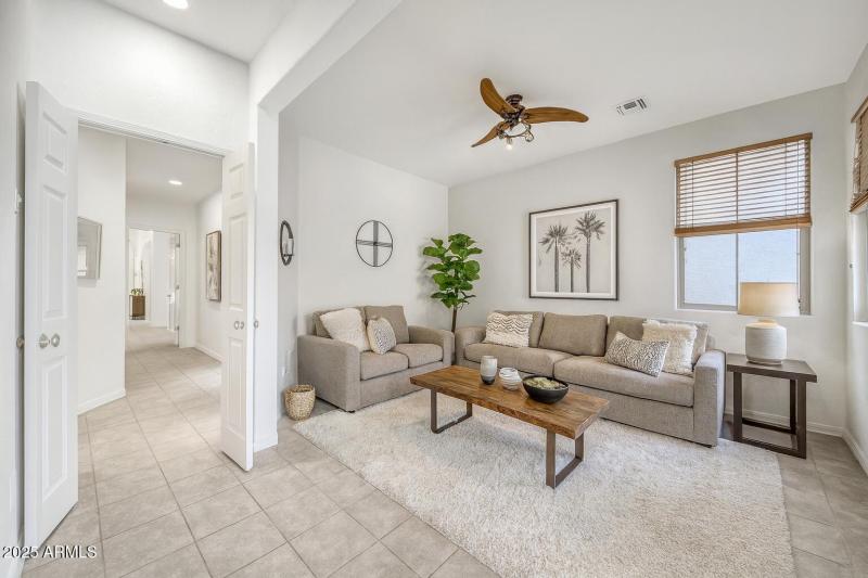 18607 W Cinnabar Ave-35-vr