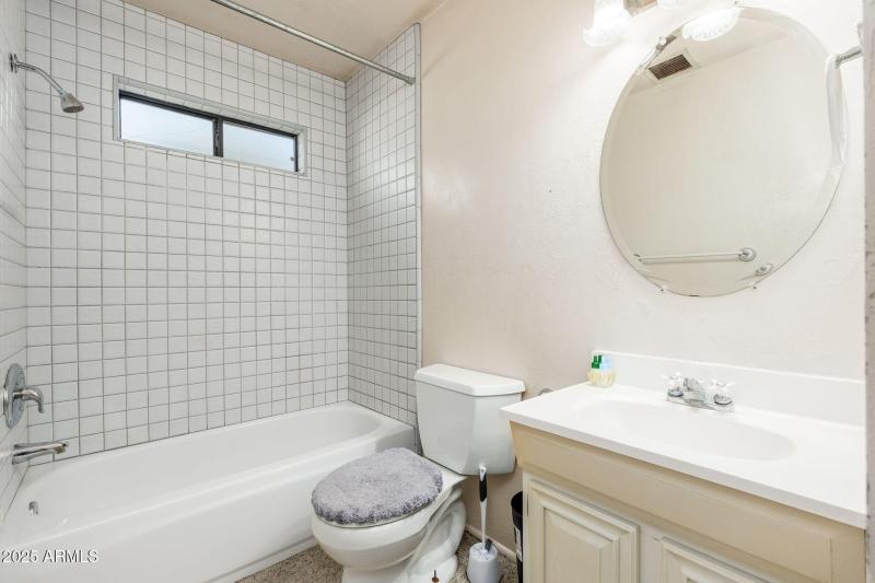 Guest house bathroom