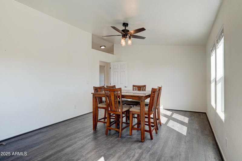 Dining Area 1