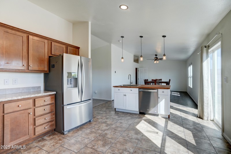 Kitchen 4