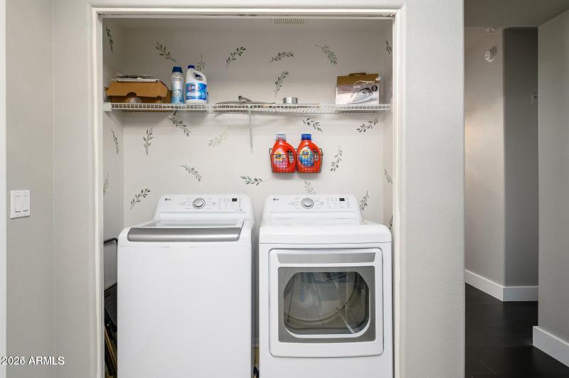 24 19777 N 76TH ST 3229