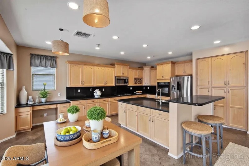 collov-ai_20251009224534_wz73io