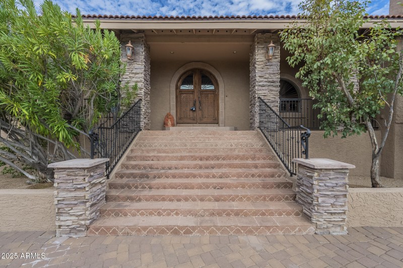 Grand Entrance to Front Door!