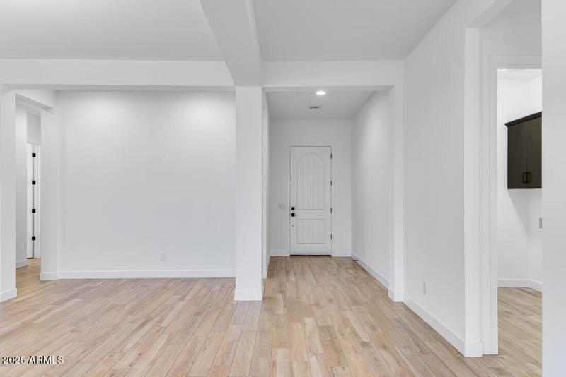 17807 W PASADENA Avenue - Ready Now!